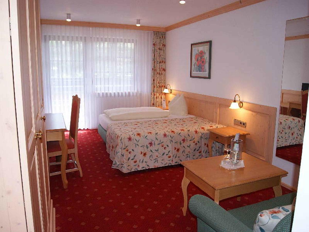 Hotel-Gasthof Zum Suessen Grund Albstadt Eksteriør billede